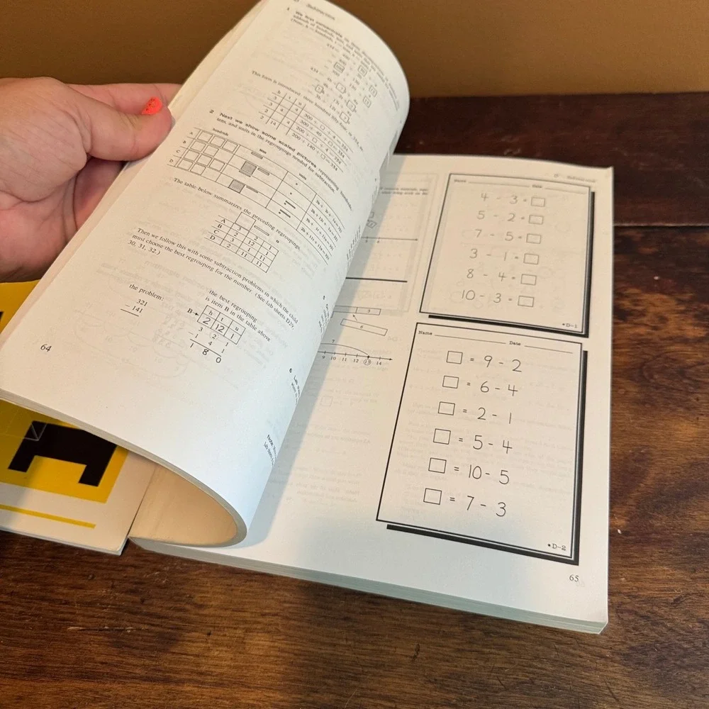 Miquon Math Lab Materials: The Yellow Book & Annotations‎ for Teacher